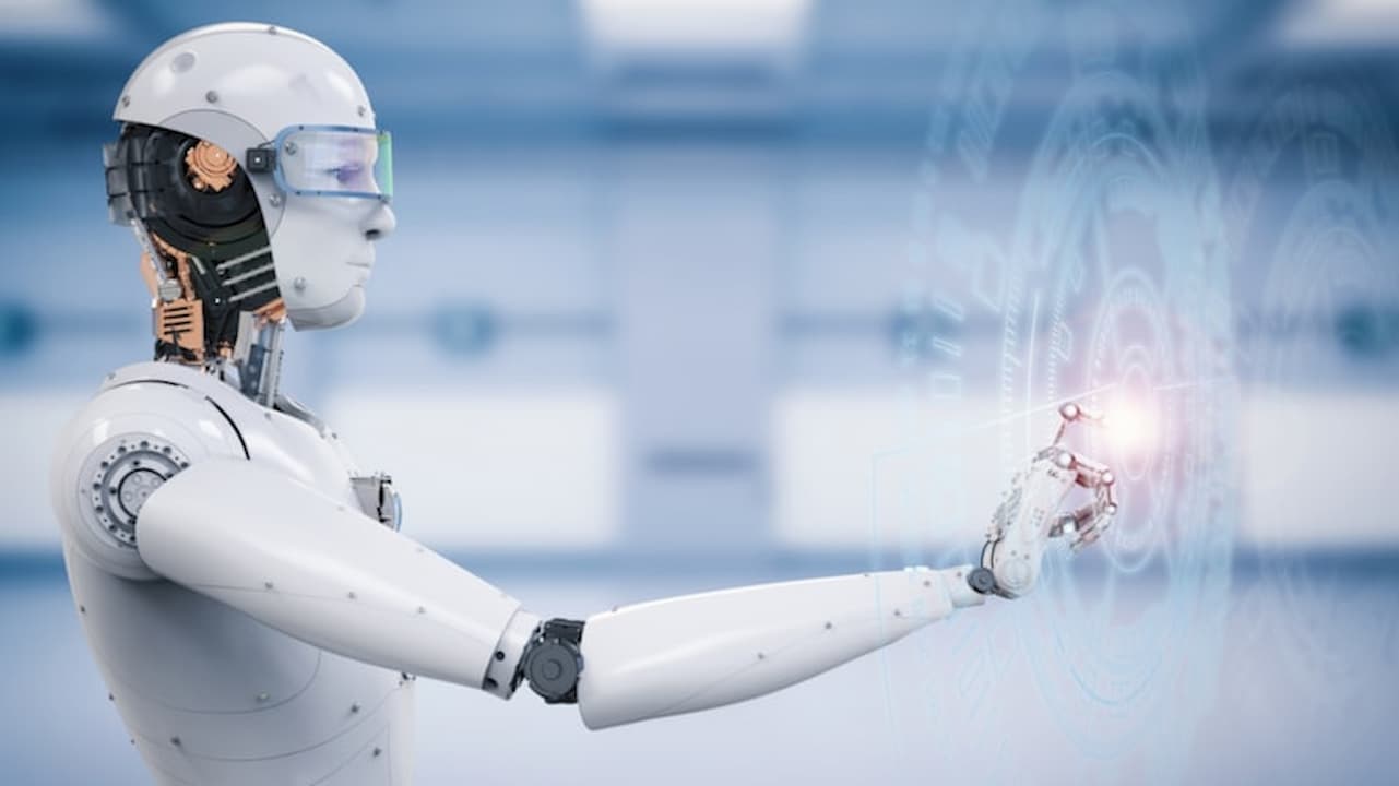 Teknoloji Devleri Yeniden Yapılanma Peşinde: 34 Bin Hayal Kırıklığı ve Yapay Zekaya Büyük Yatırım