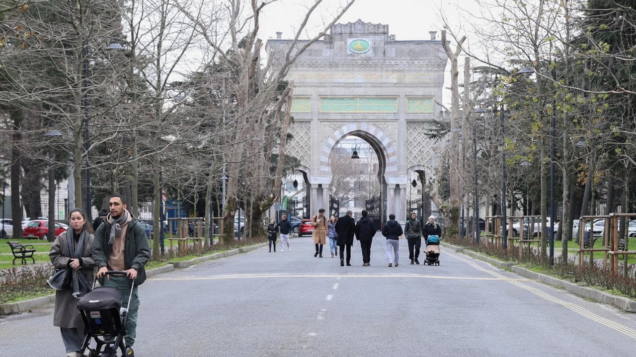 İstanbul Üniversitesi'nde Kapılar Açılıyor: Yeni Ziyaret Kuralları ve Kültürel Keşiflerin Adresi