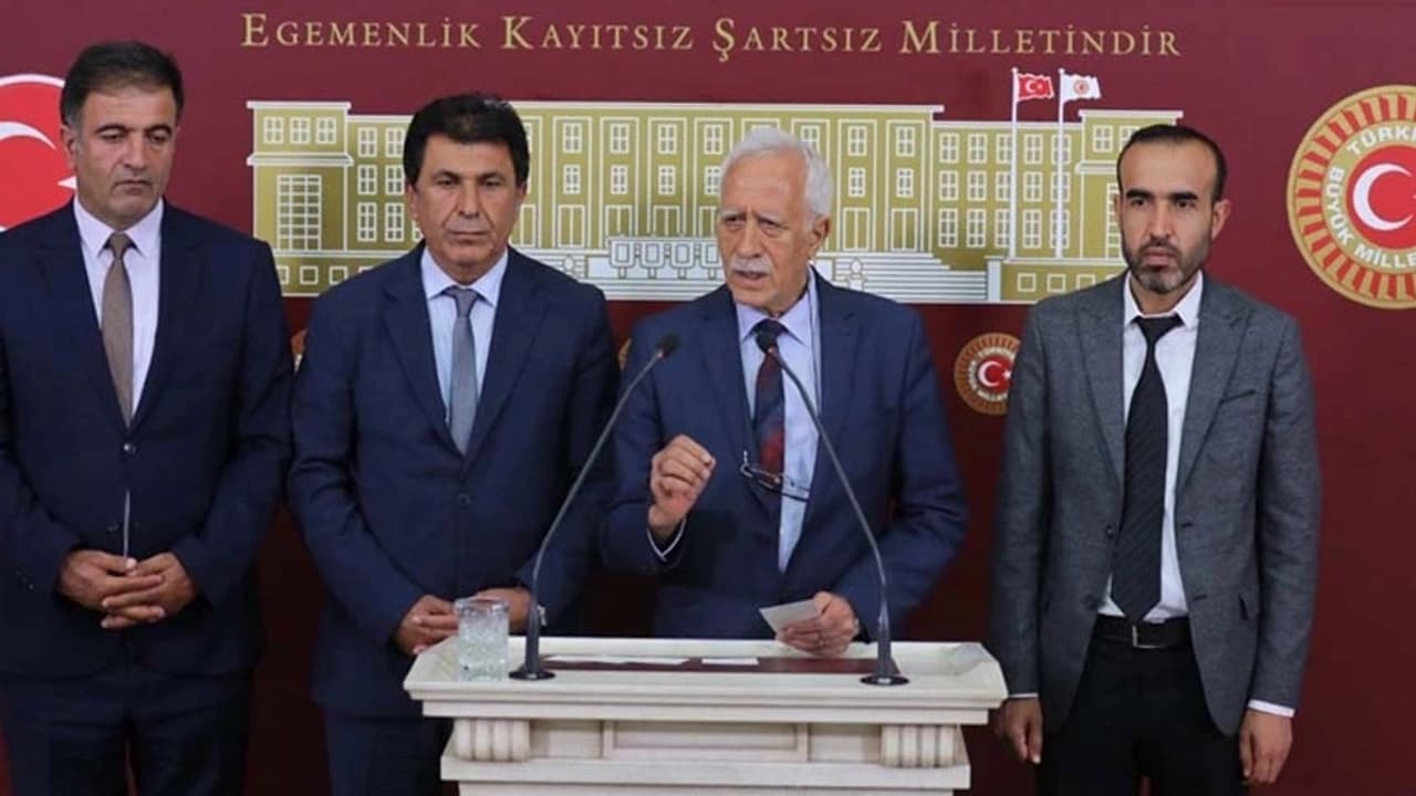 Sağlıkta Özelleştirmeye Son: Van Milletvekili Çiftyürek'ten Çarpıcı Sorular!