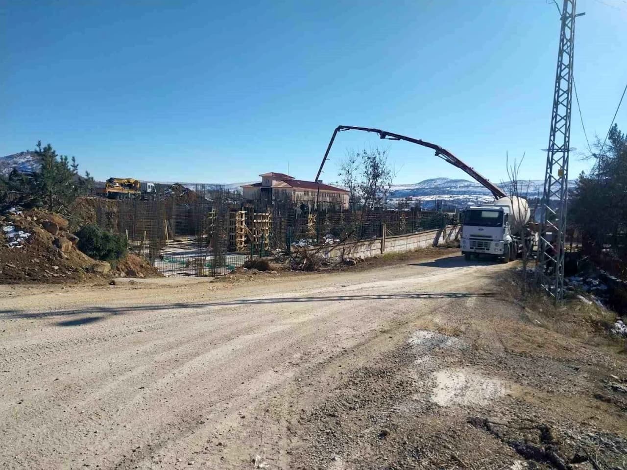 Malatya Arapgir'de Yeni Hükümet Konağı İnşaatı Halkın Tepkisiyle Durma Noktasında!