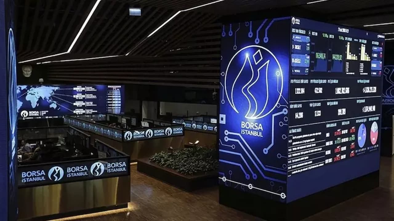 Fransa Borsası Rekor Kırdı! Pernod Ricard ve Stellantis'ten Muhteşem Sonuçlar