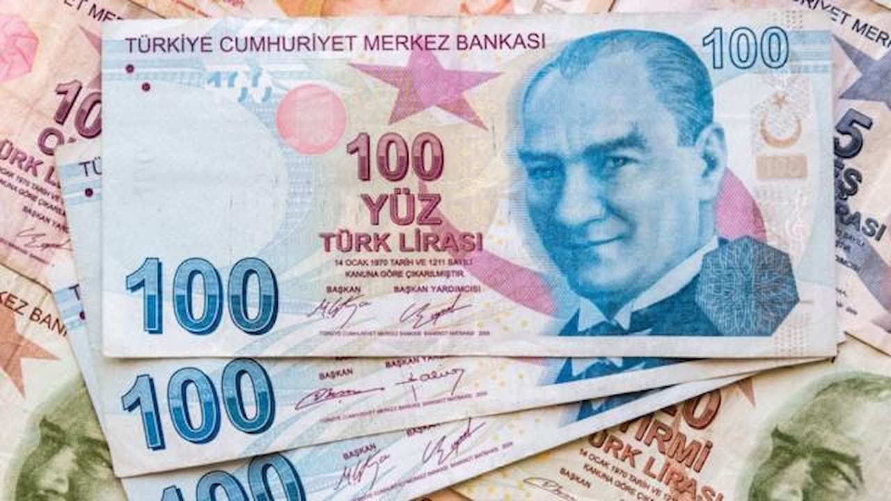 Türk Lirası'nda Alarm Zilleri: Döviz Kuru Dalgalanmalarında Son Durum!