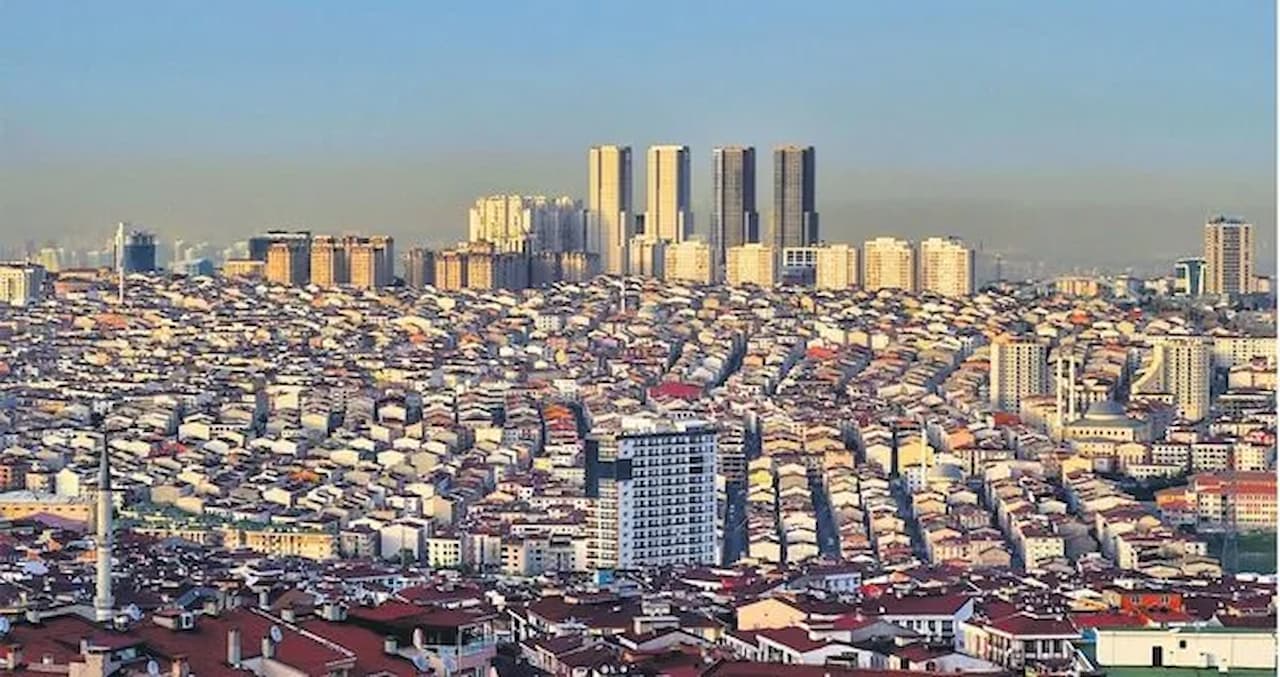 Konut Pazarında Büyük Dönüşüm: Satışlarda Düşüş, Fiyat Artışlarında Yavaşlama!