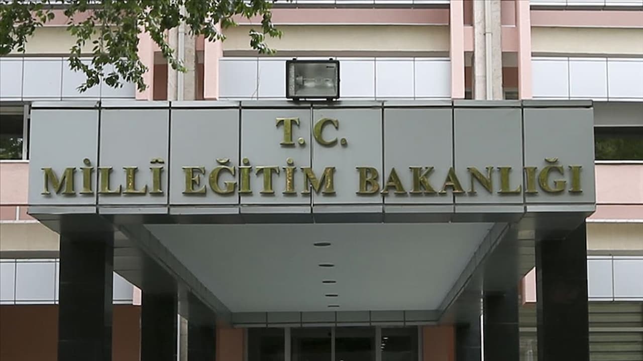 Milli Eğitim Bakanlığı Yeni Türkiye Rekoru ile Promosyon İhalelerinde Çığır Açıyor