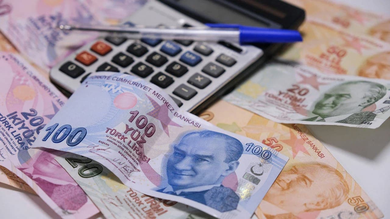 Emeklilere Seyyanen Zam Tartışması: "17.002 Lira Hakkınızı Arayın!"