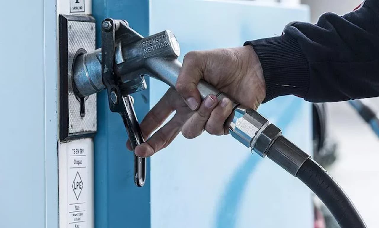 Otogaz Fiyatlarına Yine Zam Geliyor: Pompada 81 Kuruşluk Artış Bekleniyor!