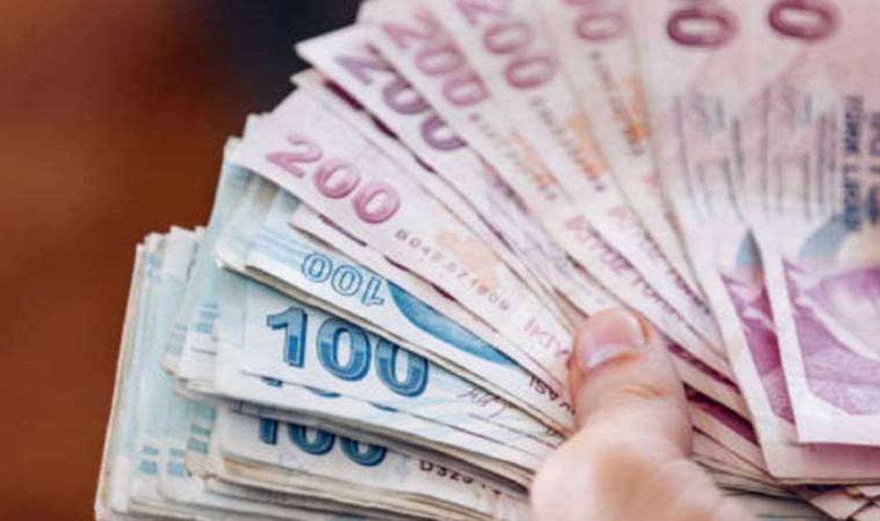 Temmuz Sürprizi: Emeklilere Zam Yolda Mı? İşte Beklenen Oranlar ve Etkileri