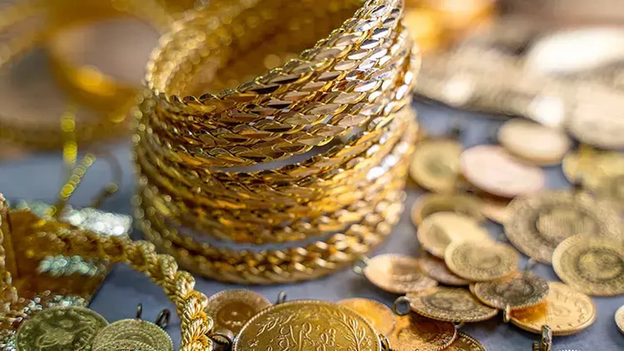 Altın Fiyatları Son Dakika: Gram Altın Rekor Kırdı!
