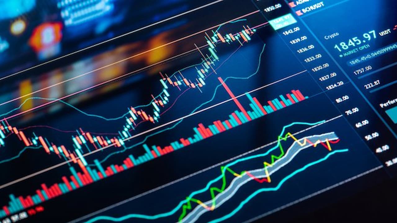 DAX 40 Endeksi Yeni Rekor Kırarken, Avrupa Ekonomisi ve Teknoloji Sektörüne Dair Umutlar Yeşeriyor