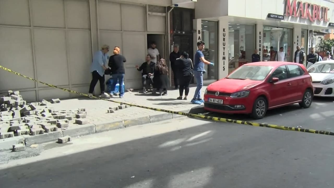 İstanbul Bağcılar'da Kadın Cinayeti: 43 yaşındaki hemşire Sibel Kavıllı hayatını kaybetti