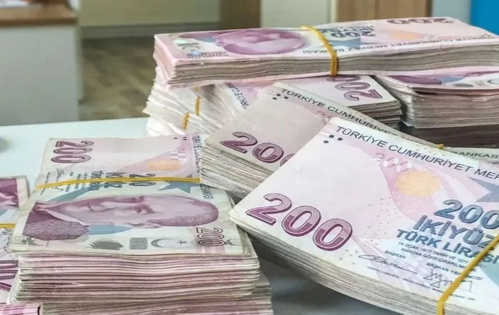 TBMM’den Emeklilere BÜYÜK MÜJDE! SSK ve Bağ-Kur’a 17 Bin TL Ek Ödeme Yapılacak!