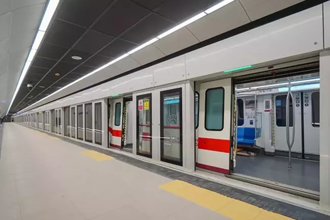 İstanbul'da Saat 15.00'ten İtibaren Metro Hattında Bazı Duraklar Kapatılacak