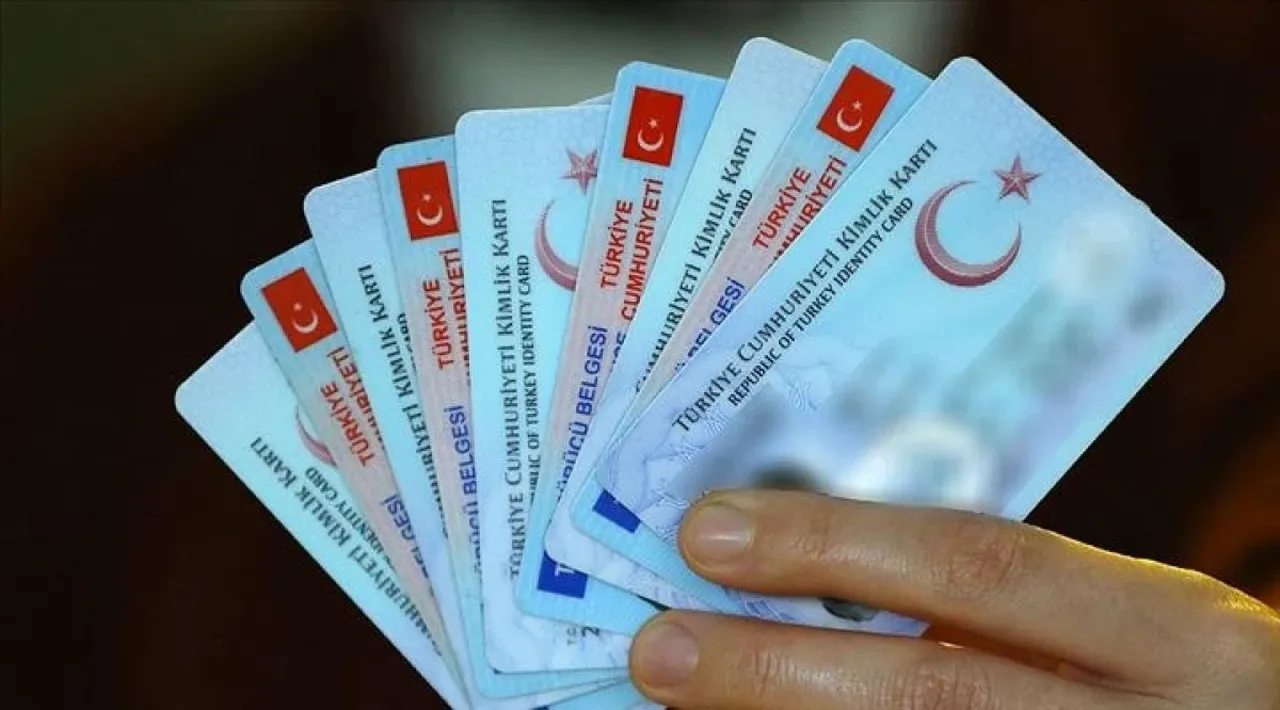 Yeni Kimlikte Aile Sıra No Öğrenme: Aile Sıra Numarası Nedir ve Nerede Yazıyor?