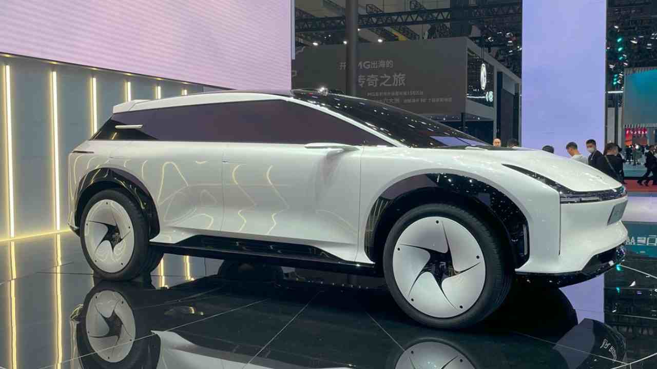 Huawei Elektrikli Araç İşine Tam Gaz Girişiyor! SAIC'le Ortaklığıyla Yepyeni Marka "Shangjie" Geliyor!