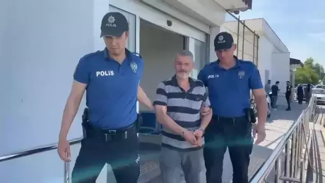 Adana'da Akıl Almaz 'Şaka'! Minibüslere 'Canlı Bomba' Mesajı Gönderdi, Savunması 'Yok Artık' Dedirtti!