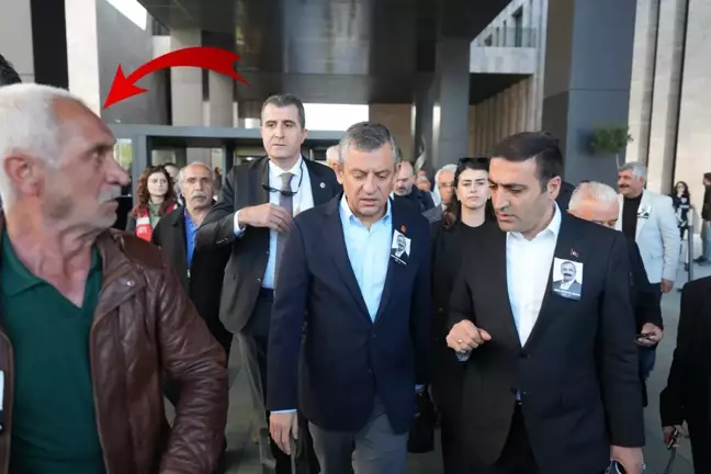 Özgür Özel'e Saldıran Kişi Dehşet Saçtı! 21 Yıl Önce Çocuklarını Katletmiş