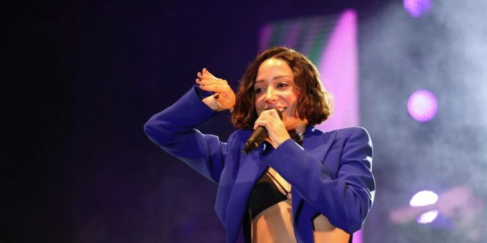 Zeynep Bastık’tan Aşk dolu yıl dönümü sözleri