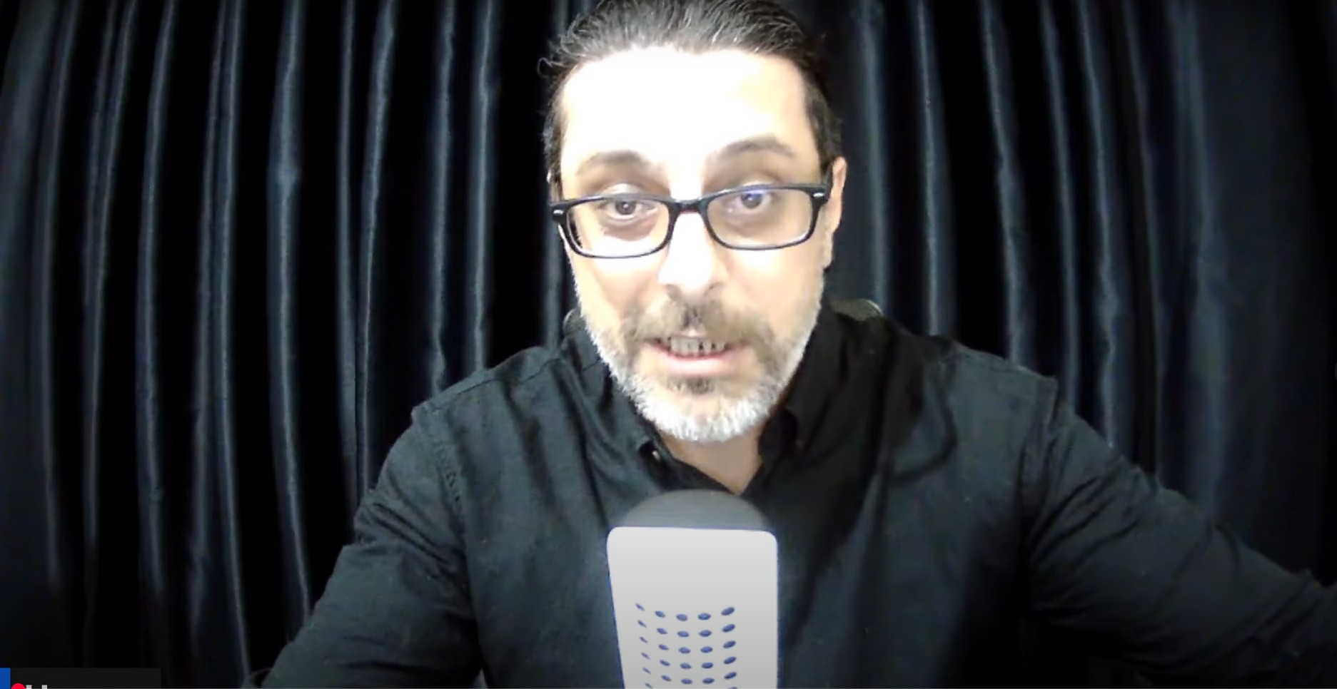 Nazi Benzetmesi Yapılan Yasa: Diyanet'in Kur'an Meallerini Toplama ve İmha Yetkisi Neleri Tartışmaya Açtı?