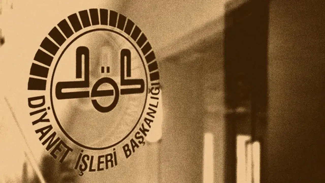 Meclis'ten Geçen Yasa Türkiye'de Kur'an Meallerini Tehdit Ediyor