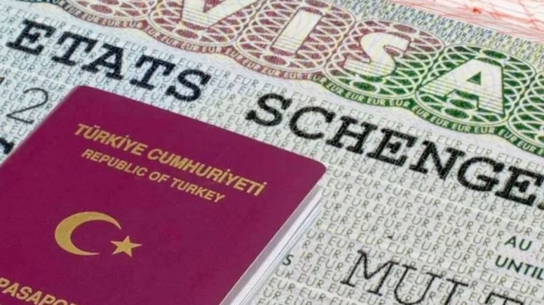 Türk Vatandaşlarına Şok! Schengen Kapıları Fiilen Kapanıyor