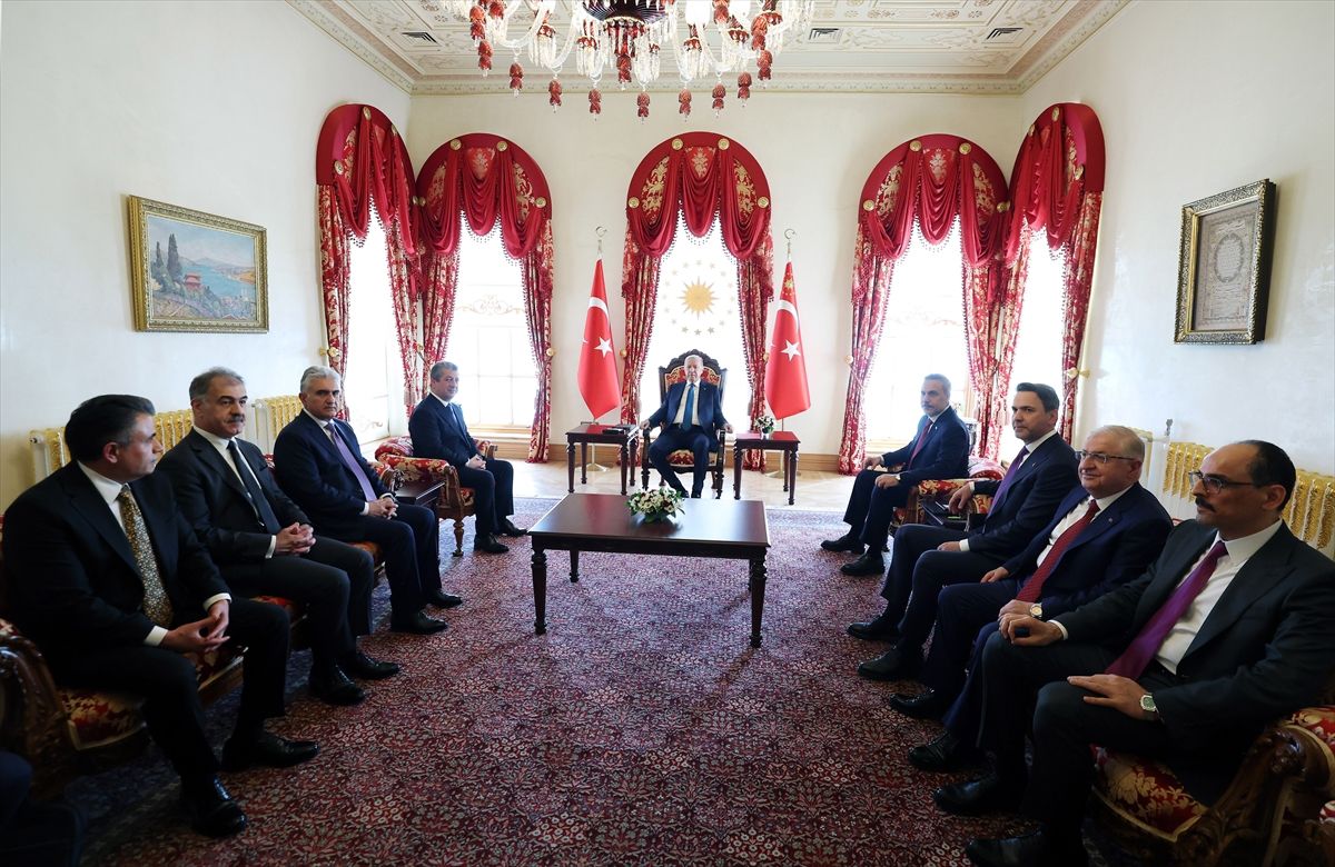 Dolmabahçe’de Kritik Zirve! Erdoğan, Barzani’yi Kabul Etti