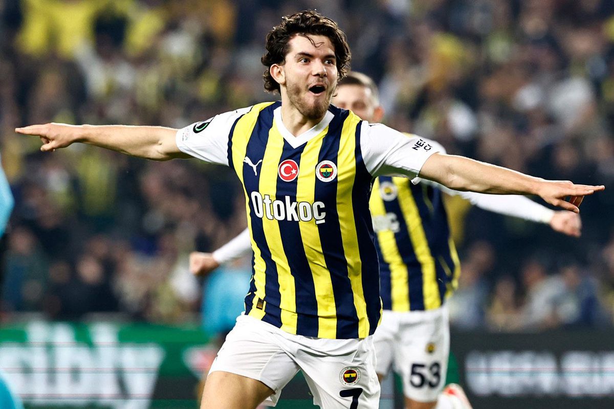 Ferdi Kadıoğlu’ndan O Sözler! Fenerbahçe Taraftarı Ayağa Kalktı