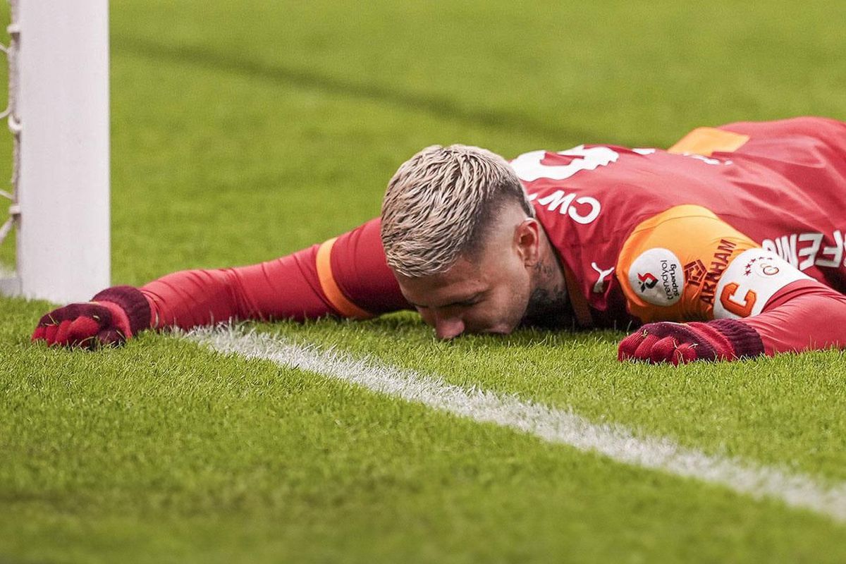 Galatasaray’da Icardi Şoku! Maaş İndirimi Krizi Büyüyor