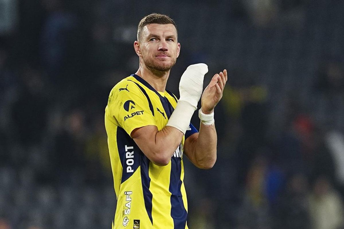 Edin Dzeko’dan Fenerbahçe İtirafı! “Beni Takımda Tutabilirlerdi”