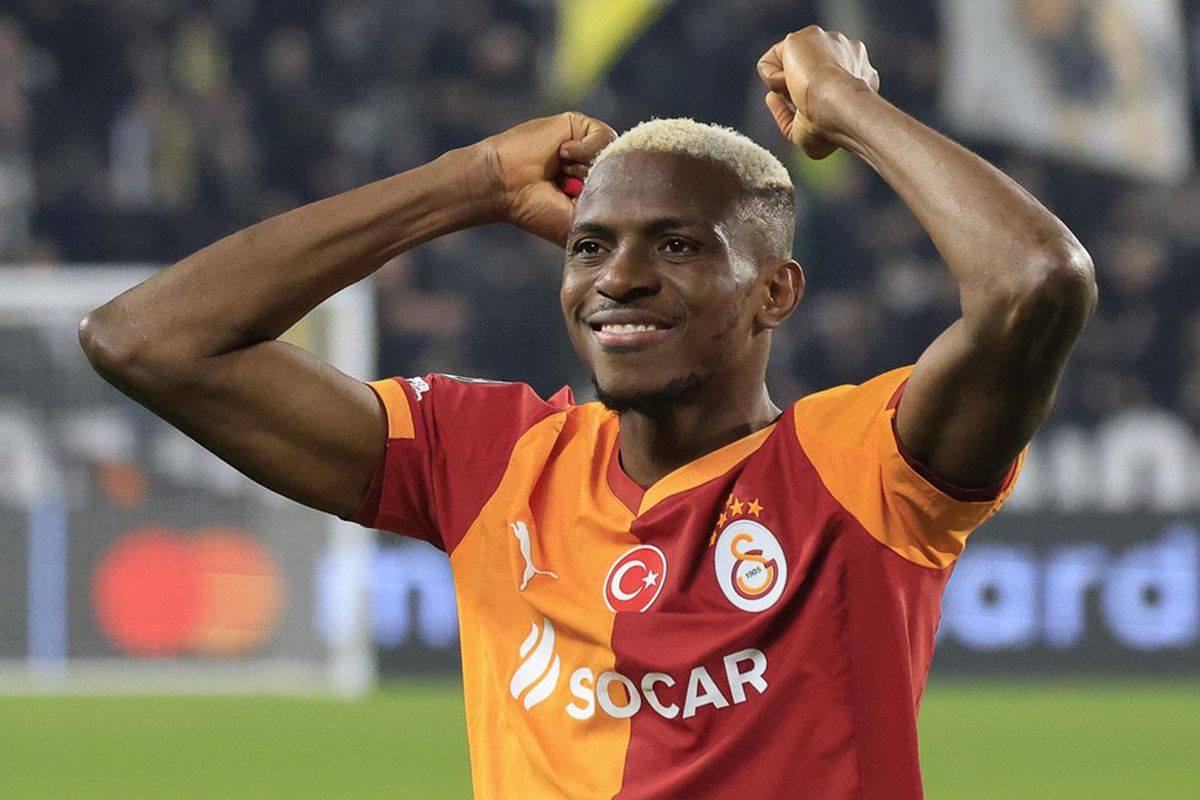 İngiliz Efsaneden Olay Çağrı: “Osimhen’i Newcastle’a Getirin!”