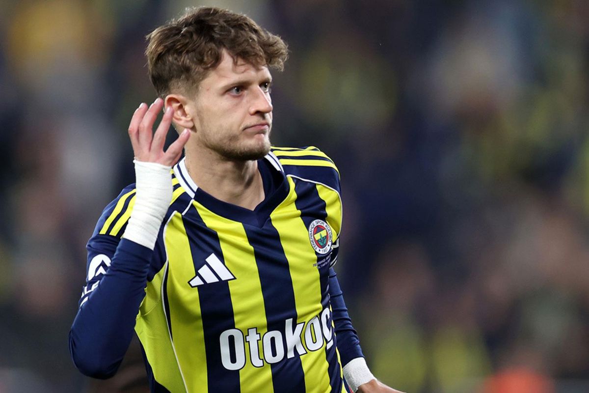 Galatasaray Derken Trabzonspor Çıktı! Szymanski Transferinde Sürpriz Temas
