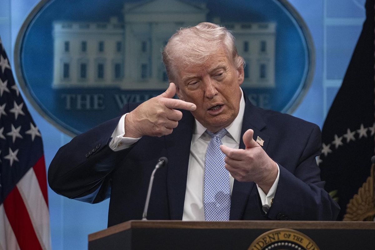 ABD ile İran Arasında Gerilim Tırmanıyor: Trump'tan “Anlaşma” Mesajı