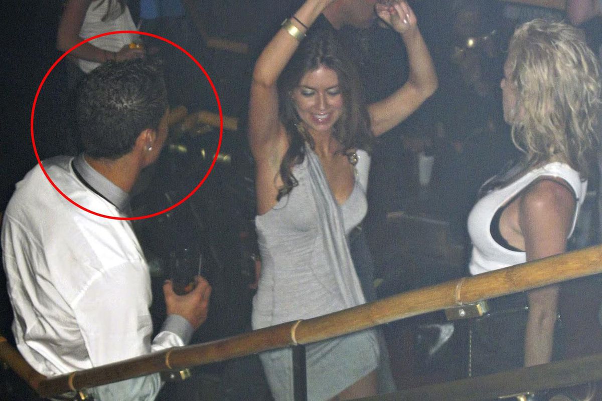 Kim Olduğunu Tahmin Etmek Zor! Ronaldo’nun Genç Hali Olay Oldu