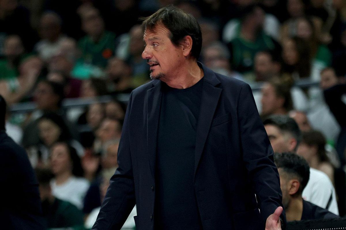 Ergin Ataman’dan Olympiakos Taraftarına Sert Yanıt: “Türk Olmaktan Gurur Duyuyorum”