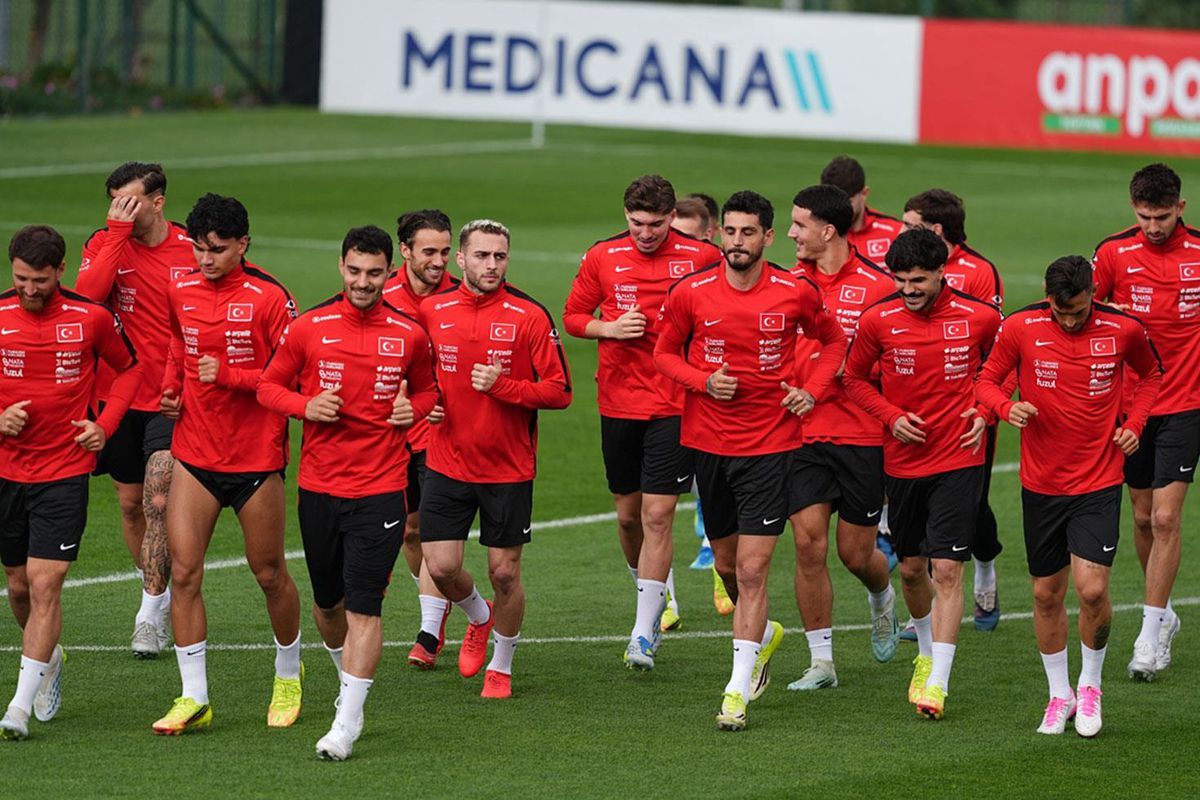 Galatasaray'a Can Uzun Freni! Genç Yıldızdan Dünya Kupası Kararı