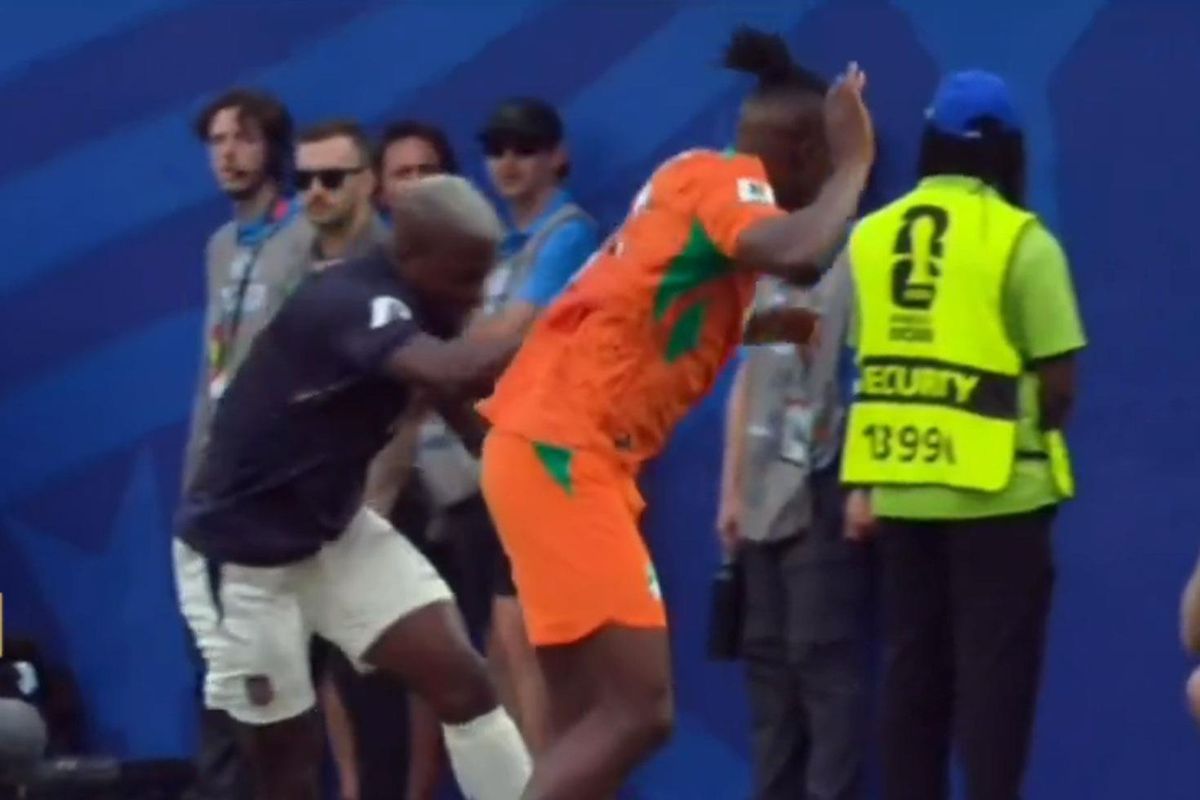 Galatasaraylı Singo ile Enner Valencia Arasında Dünya Kupası'nda Gergin Anlar!