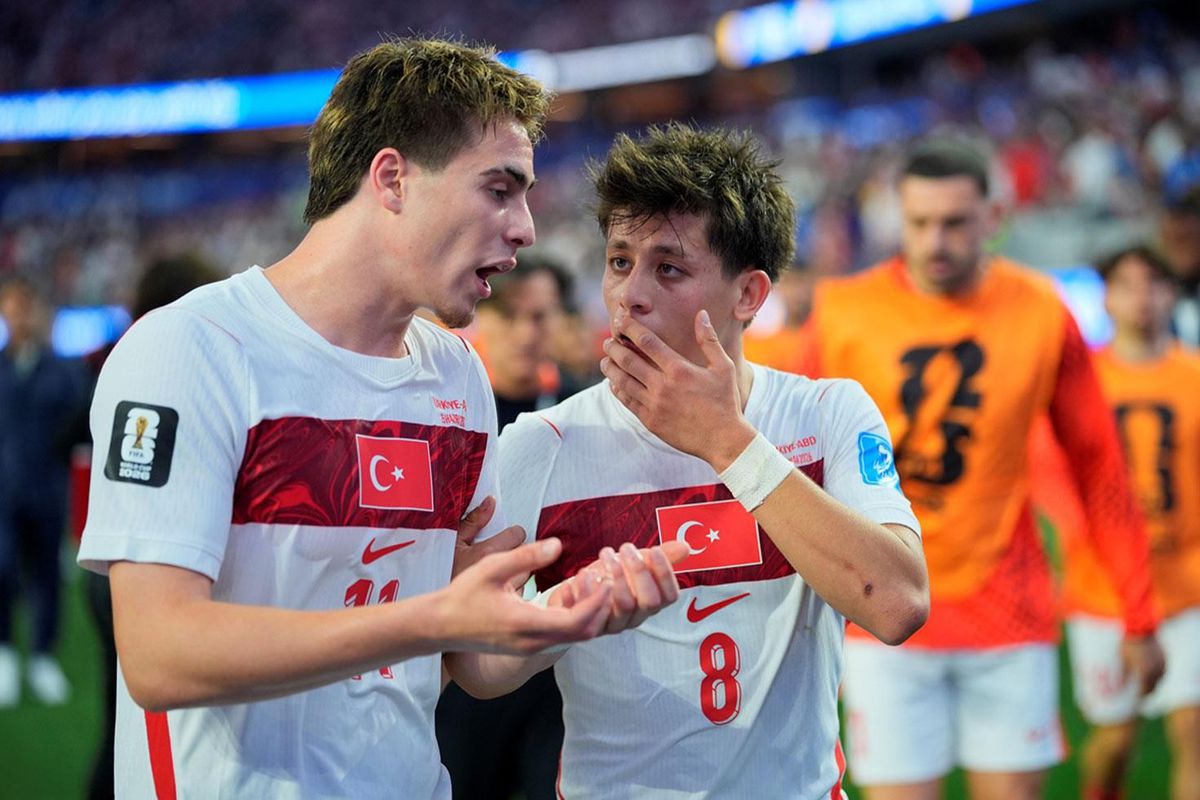 Dünya Basını Türkiye'nin ABD Zaferini Manşetlere Taşıdı! Son Dakika Galibiyeti Geniş Yankı Uyandırdı