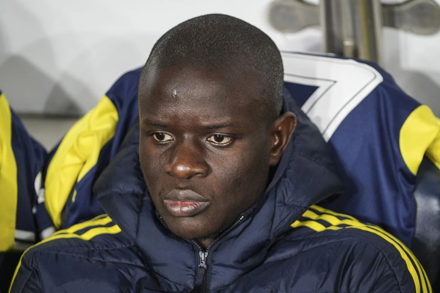 Fenerbahçe'de N'Golo Kante Krizi! Yönetim Masaya Maaş İndirimi Şartıyla Oturuyor