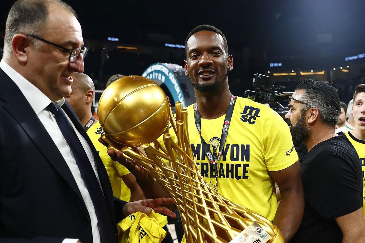 Fenerbahçe'nin Eski Yıldızı Galatasaray'da! Dyshawn Pierre Transferi Resmileşti