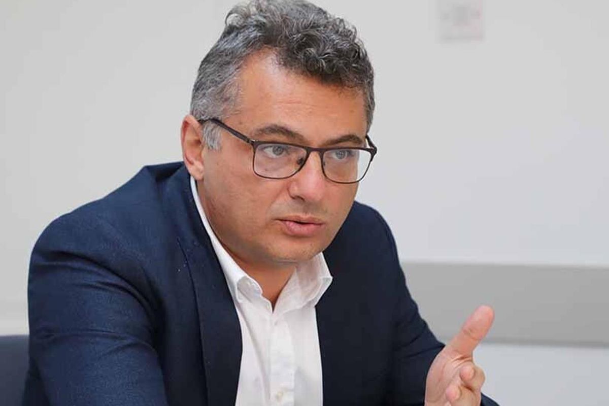 KKTC Cumhurbaşkanı Tufan Erhürman Hastaneye Kaldırıldı! Sağlık Durumuyla İlgili İlk Açıklama Geldi