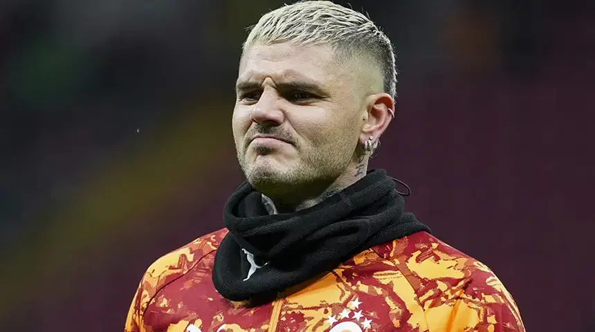 Galatasaray’da Icardi Belirsizliği Sürüyor! Okan Buruk’tan Dikkat Çeken Açıklamalar