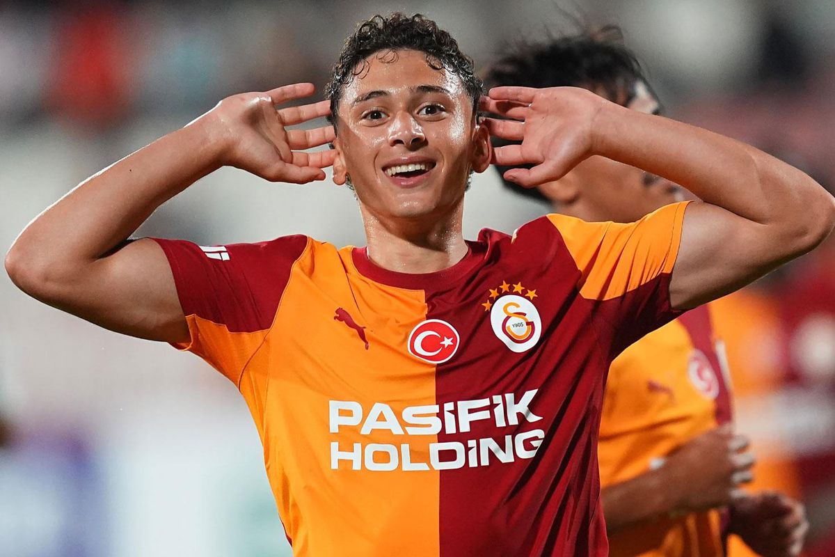 Galatasaray’dan Sezona Fırtına Gibi Başlangıç! Geriye Düştüğü Maçta Rakibini Farka Boğdu