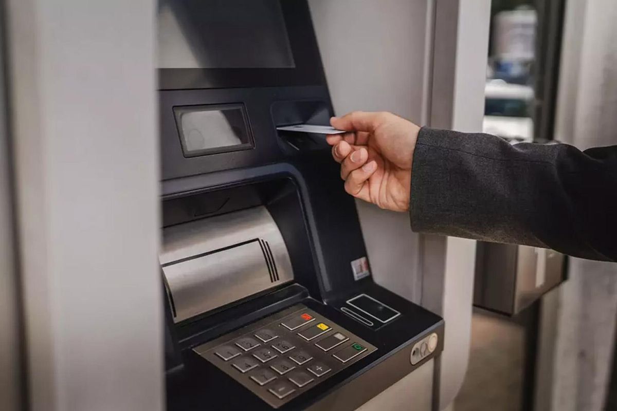Küçük Parası Olan Yandı: ATM'lerde Sınırlı Hazne Kapasitesi Yüzünden "Nakit Bakiye" Kilitlendi!