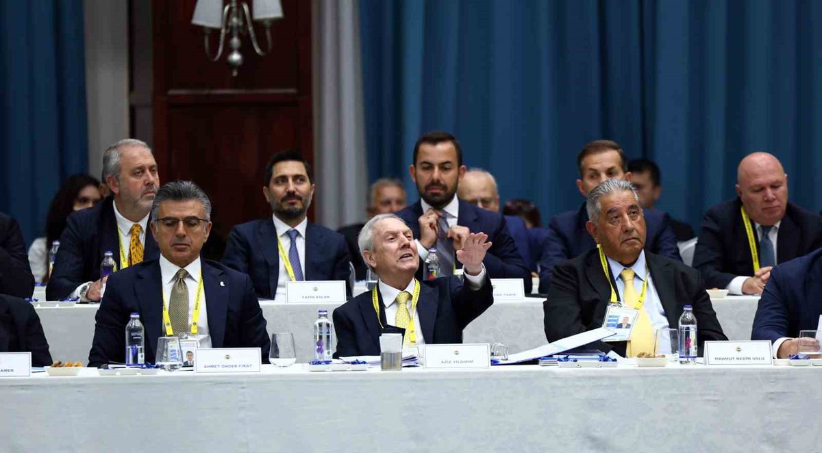 Aziz Yıldırım İle Orhan Demirel Arasında Söz Düellosu! Suçlu Musun Ki Kendini Savunuyorsun?