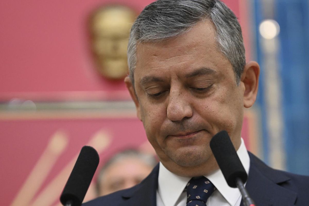 Ankara’da Şok Fezleke Gelişmesi: Özgür Özel Ve Veli Ağbaba Hakkında Dokunulmazlık Talebi!
