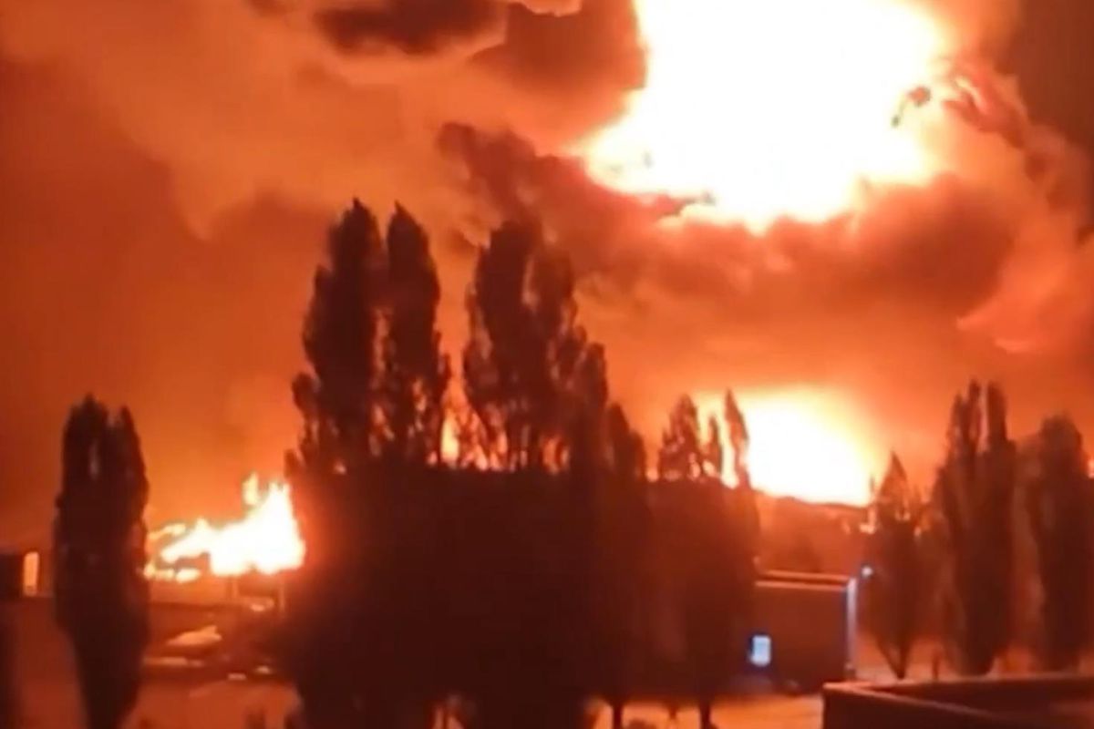 Sivil Yerleşim Alanları Enkaz Yığınına Döndü: Rusya’dan Başkent Kiev’e Dev Füze Operasyonu!