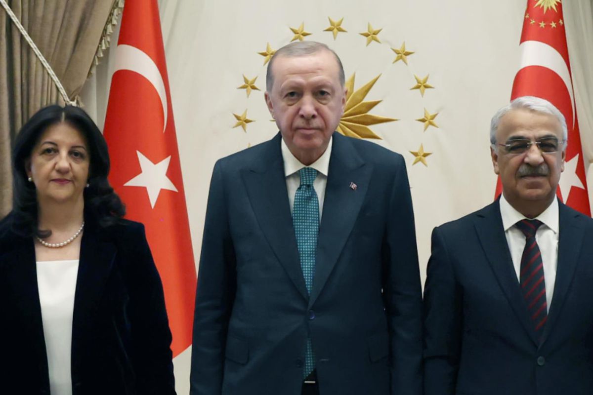 Çerçeve Yasanın Ardından İlk Kritik Temas: Erdoğan ile DEM Parti İmralı Heyeti Bir Araya Geliyor