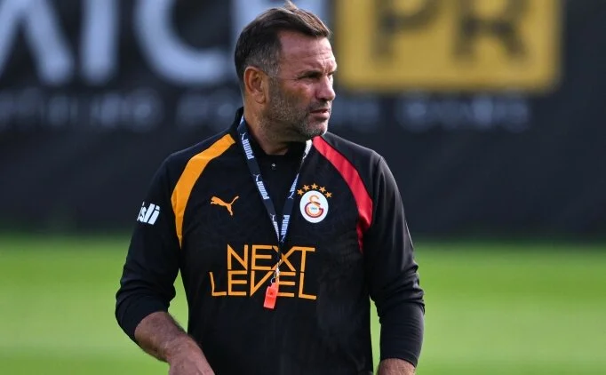 Okan Buruk'tan Galatasaraylı Futbolculara Şampiyonluk Mesajı: “Bizim İşimiz Sahada Konuşmak”
