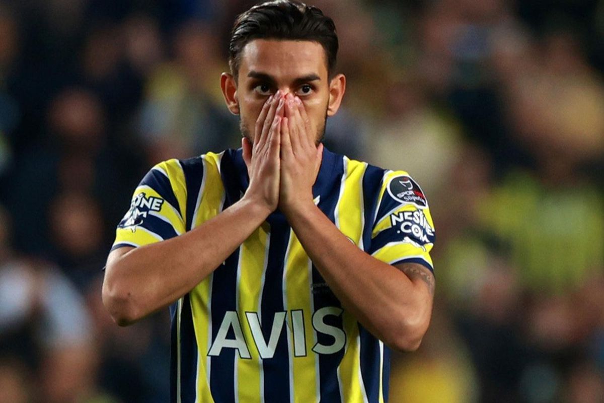 İrfan Can Kahveci İçin İşler İyi Gitmedi! Yerine Giren Greenwood Yarım Saatte Rakamları Altüst Etti