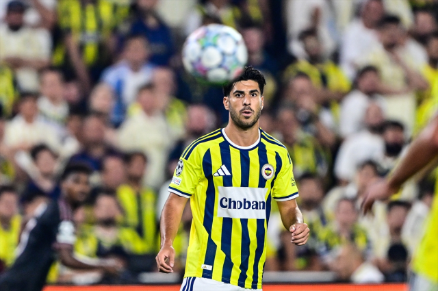 Fenerbahçe'de İsmail Kartal'a Büyük Tepki! Asensio Kararı Bardağı Taşırdı