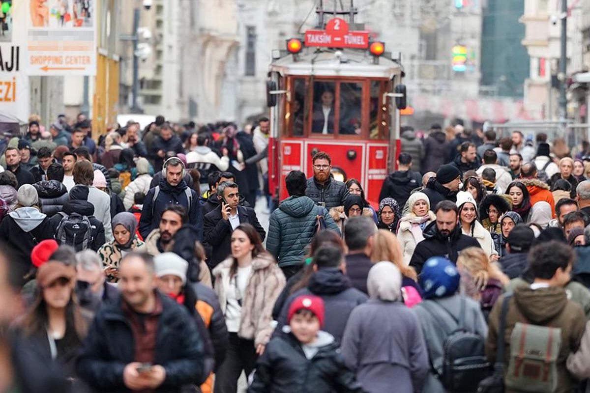 Türkiye’de kaç kişi yaşıyor? 2026’nın yeni nüfus tablosu ortaya çıktı